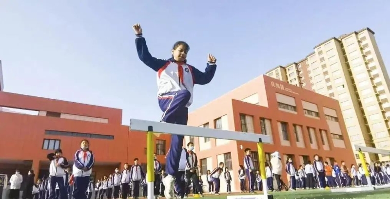 在黃善洪專